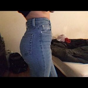 BDG High-Rise Cropped Kick Flare Jean